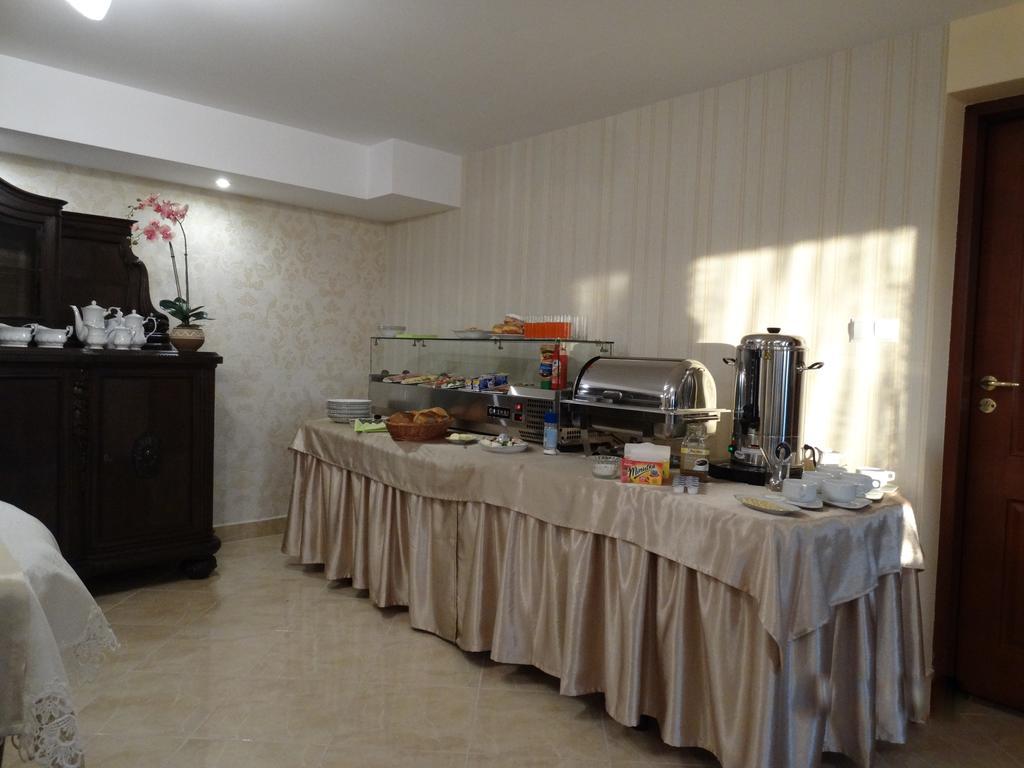 Hotelik Pod Lwami Malaszewicze Duze Exteriér fotografie
