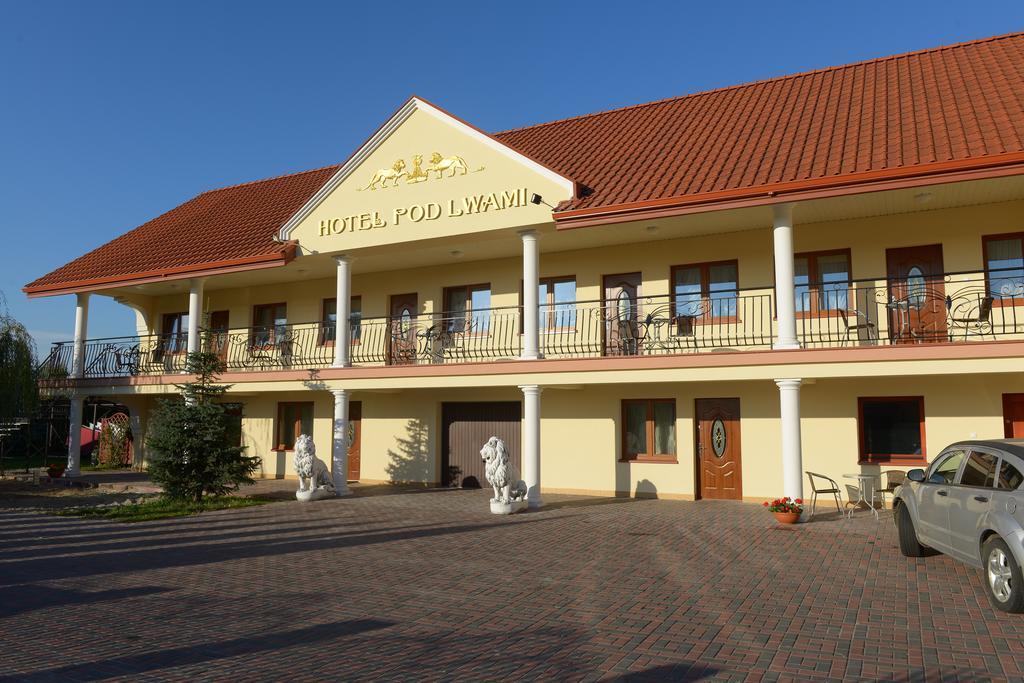 Hotelik Pod Lwami Malaszewicze Duze Exteriér fotografie