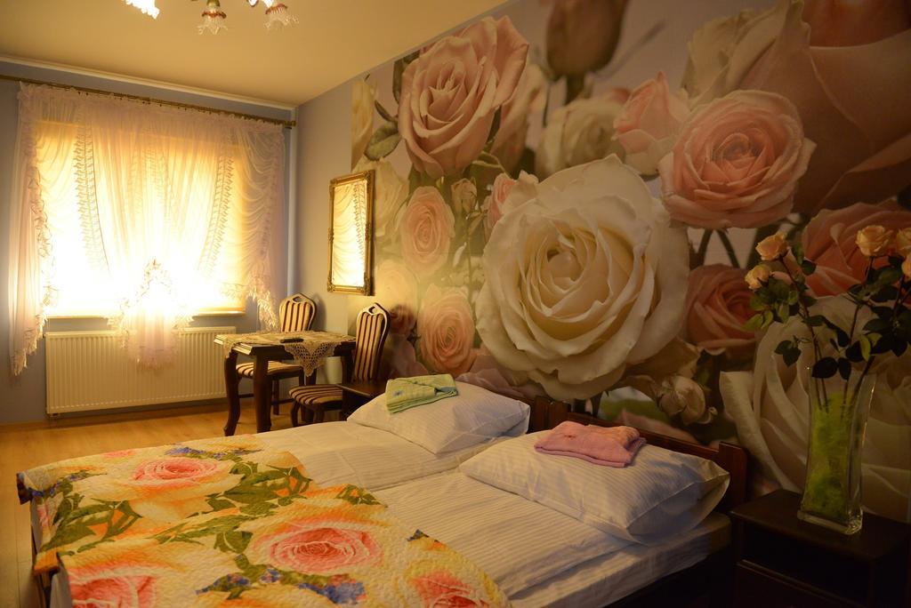 Hotelik Pod Lwami Malaszewicze Duze Exteriér fotografie